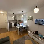 Apartamento Leon Sa Privatnim Parkingom Zadar